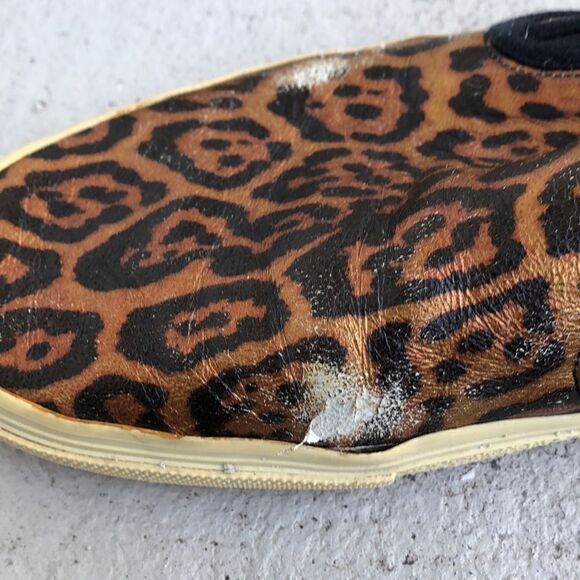 Saint Laurent  - Picture 4 of 10